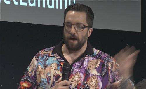 Space scientist apologizes for shirt called sexist