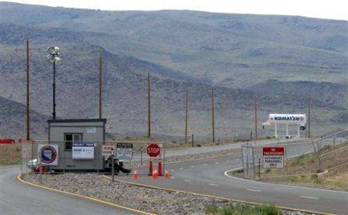 Nevada offers Tesla up to $1.3B for battery plant