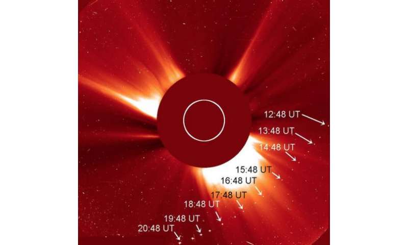A new sungrazing comet may brighten in the evening sky
