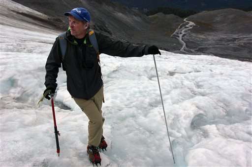 Scientists, tribe study shrinking Washington state glacier