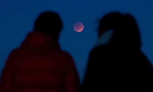 Stargazers ready for rare event in supermoon eclipse