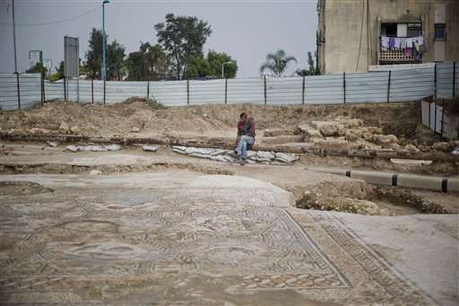 Israel unveils Roman-era mosaic found during construction