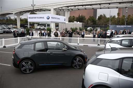 Autonomous car breakthroughs featured at CES gadget show