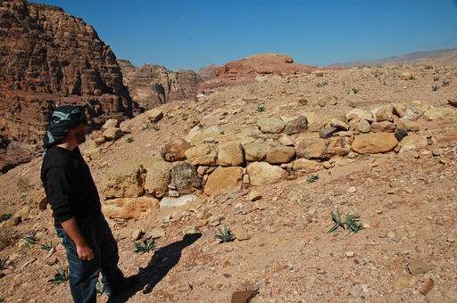 Archaeologist points to hidden monument in Jordan's Petra (Update)
