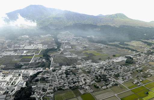 Volcano in southern Japan erupts; no injuries