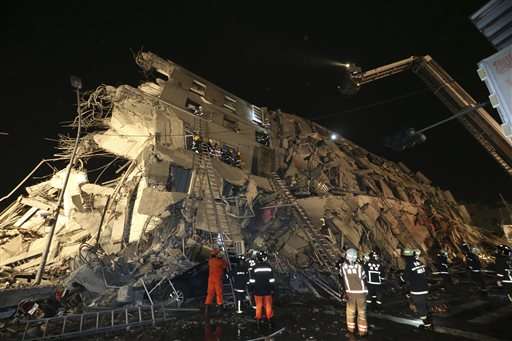 Strong quake hits Taiwan; 221 people pulled out from rubble