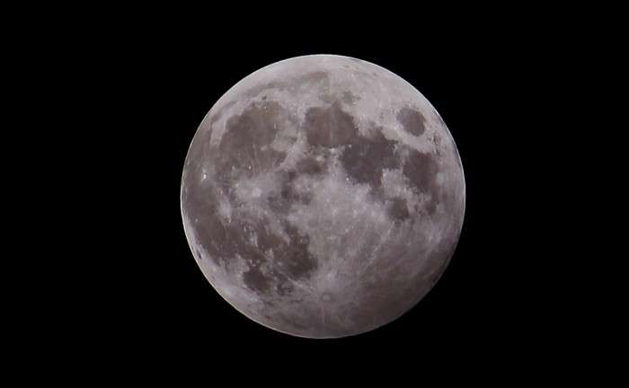 A PENUMBRAL LUNAR ECLIPSE LEADS THE WAY TO EASTER WEEKEND