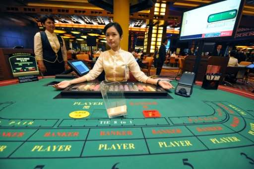 Singapore eases online gambling ban