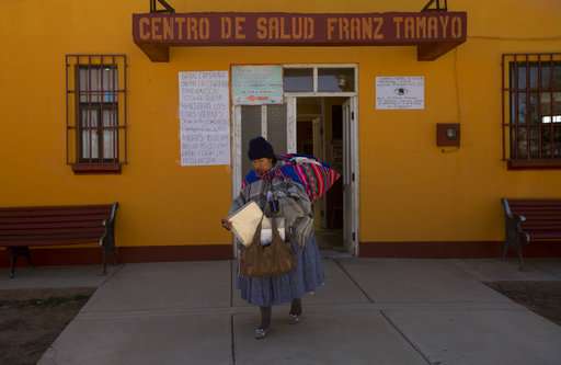Bolivia's midwives help reduce maternal mortality