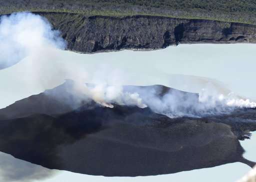 Vanuatu island exodus continues even as volcano stabilizes