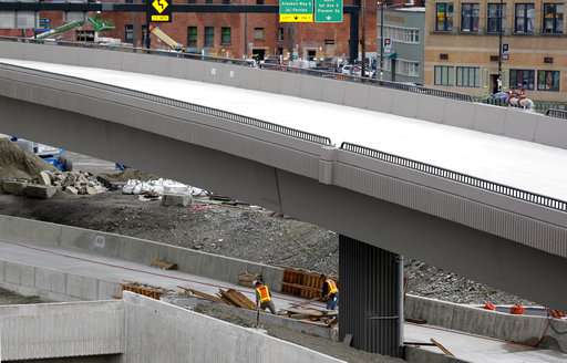 Nevada quake lab tests new bridge design after Mexico quake