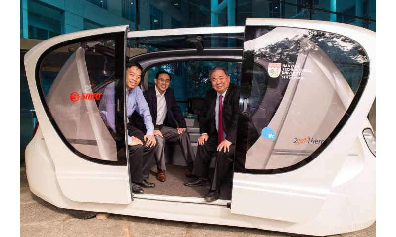 NTU, JTC and SMRT to develop integrated transport solutions with joint research lab