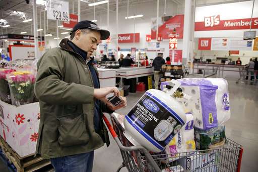 Stores make push in scan and go tech, hope shoppers adopt it