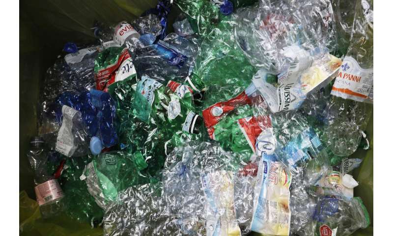 Rome tests recycling bottles for transit cash