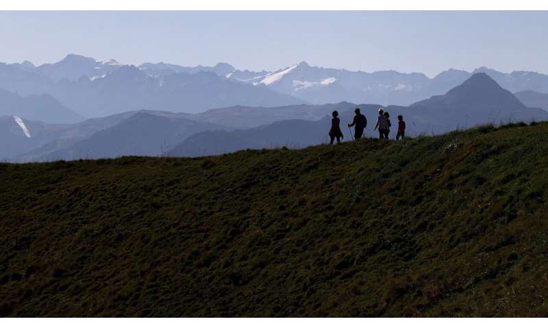 Swiss lament glacier melting as UN focuses on mountains