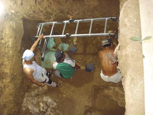Filipinos plan more diggings where new human species found