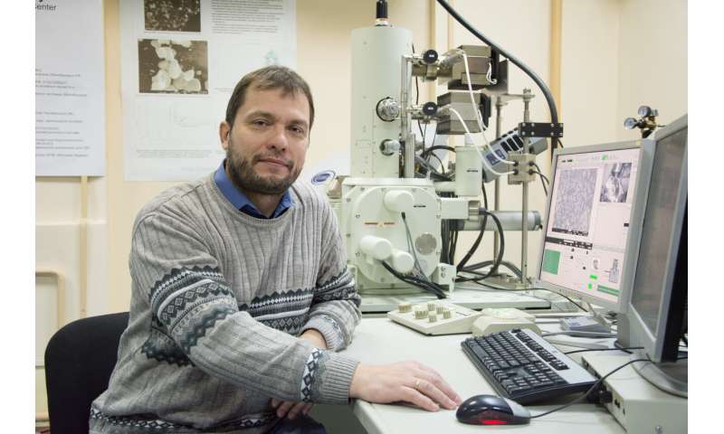 Russian Scientists Study the Crystalline Structure of Perinone for the First Time