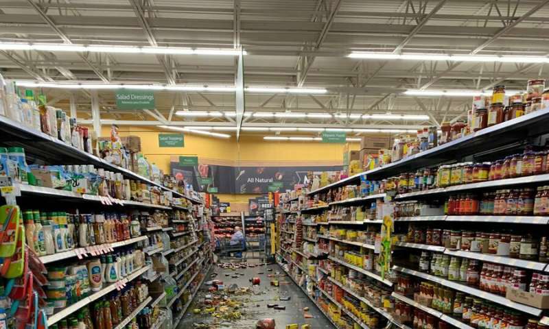 Southern California reels from magnitude 7.1 quake