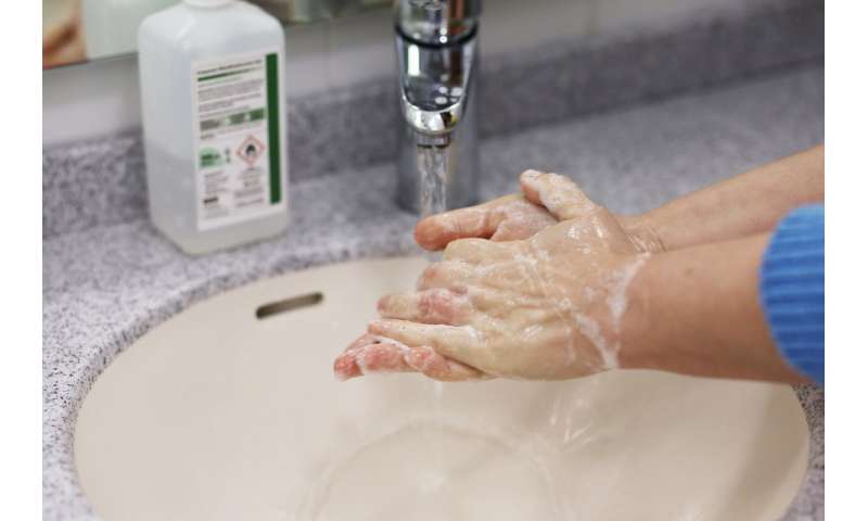  hand-washing,nari