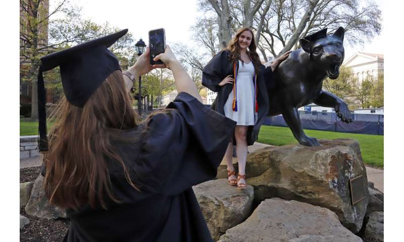 Online graduations still bring stars to the virtual lectern