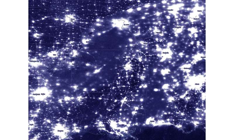 NASA-NOAA satellite nighttime imagery tracks Tropical Depression Laura over US