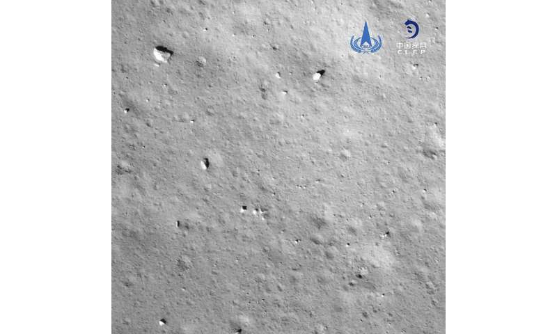 China: lunar probe preparing to return rock samples to Earth