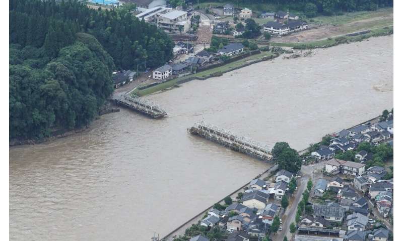 The floods washed away many bridges