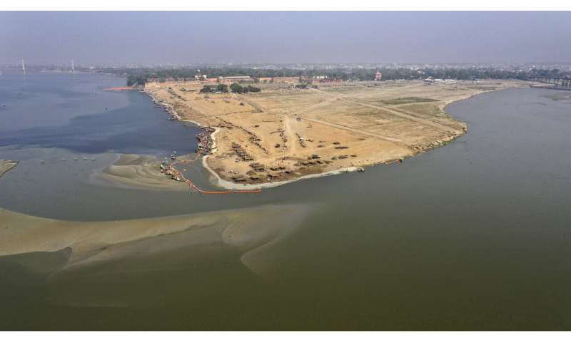 Lockdown reveals fresh air, cleaner rivers in India