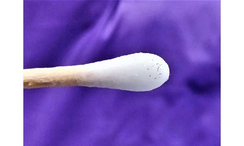 Researchers engineer tiny machines that deliver medicine efficiently thumbnail