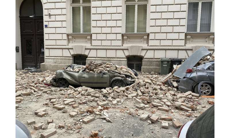 Strong quake shakes Croatia, damaging buildings in capital