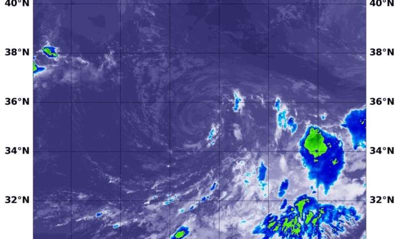 NASA's Aqua Satellite finds wind shear not letting up on Omar