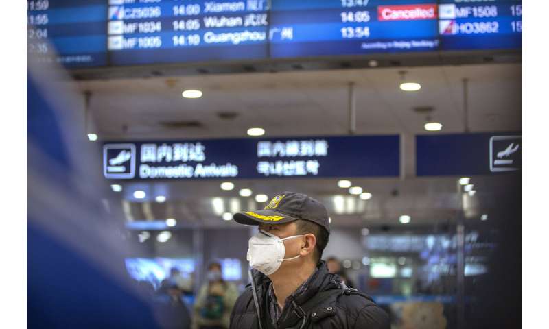 China closes off large city to stop spread of deadly virus