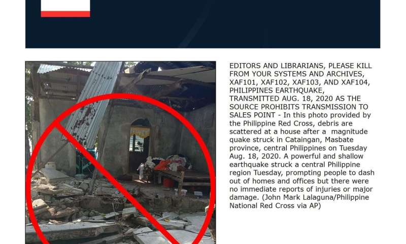 Strong quake in Philippines kills 1, damages houses, roads