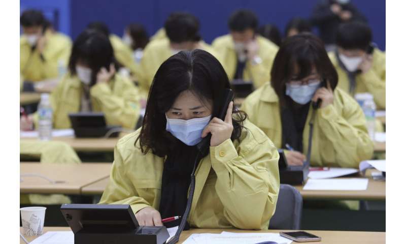 Virus alarms sound worldwide, but China sees crisis ebbing