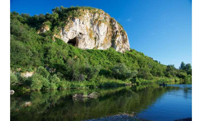 A Neandertal from Chagyrskaya Cave