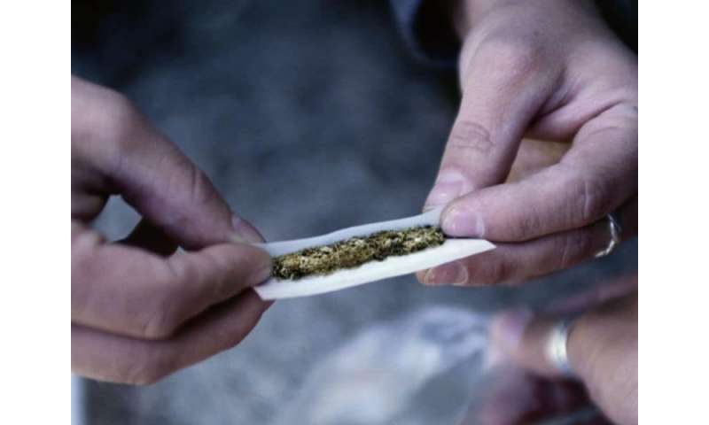 Cannabis smoking may increase risk for fungal infection