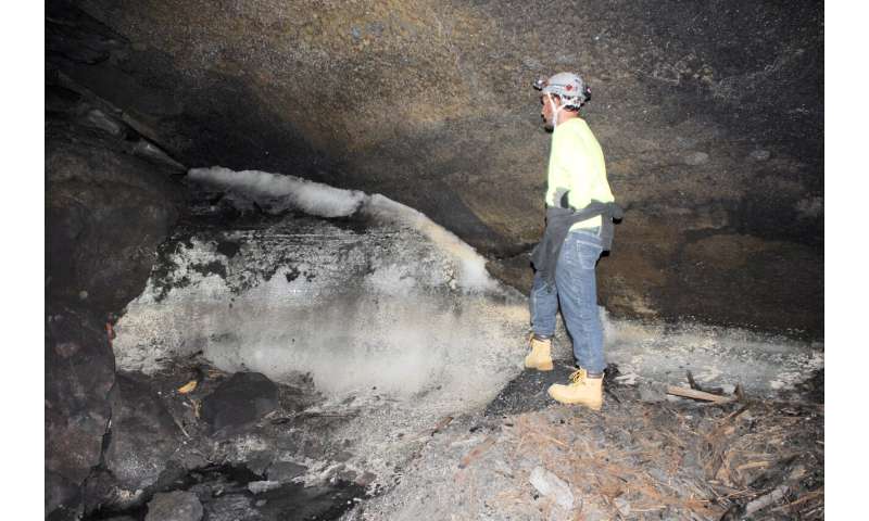 Geoscientists discover Ancestral Puebloans survived from ice melt in New Mexico lava tubes