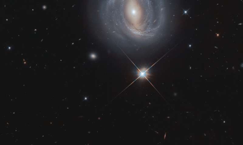 Image: Barred spiral galaxy NGC 4907