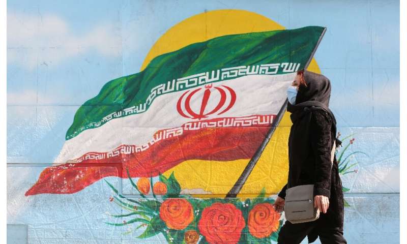 包括首都德黑兰在内的5个主要城市的伊朗人面临旅行限制