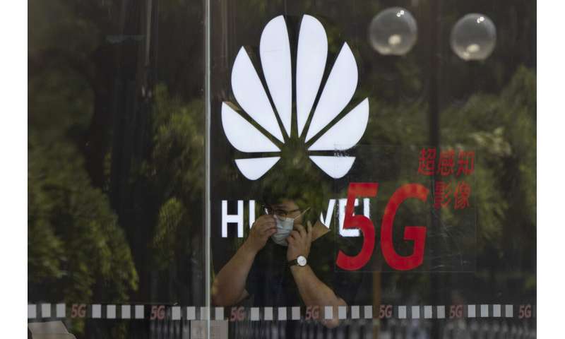 UK to ban new Huawei gear installations after Sept