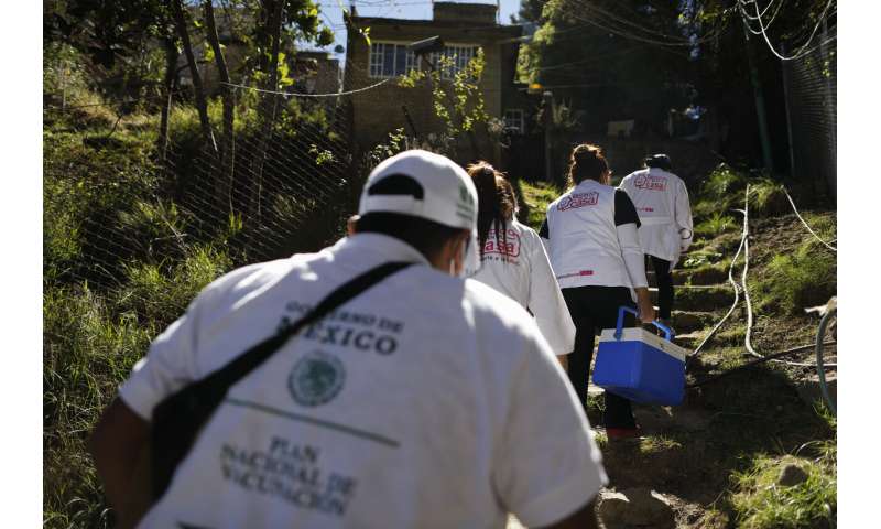 Mexico tops 200,000 COVID-19 deaths, but real toll is higher