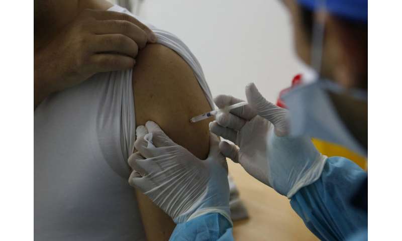 UN vaccine plan for poor countries nears rollout