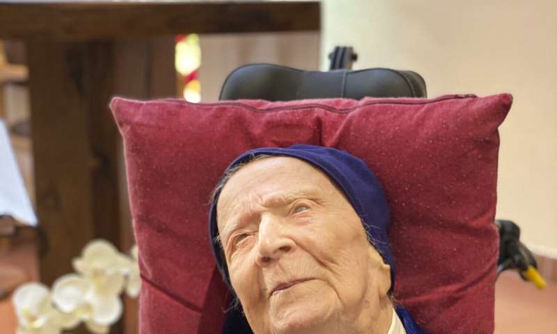 COVID-defying nun toasts 117th birthday with wine and prayer