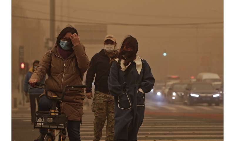 Flights canceled during China's worst sandstorm in a decade