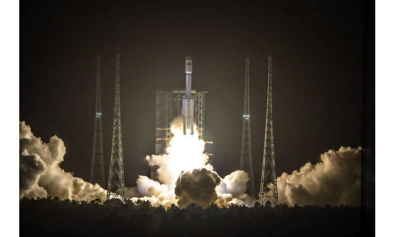China launches cargo rocket with supplies for space station