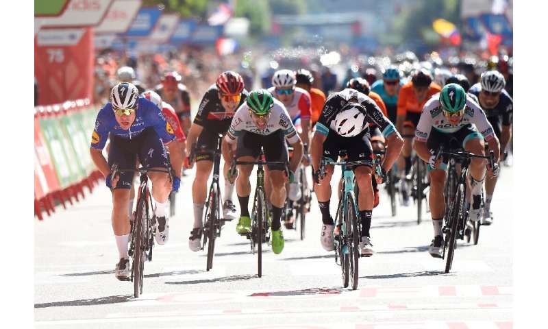 Cyclists in La Vuelta competed in temperatures of up to 31 degrees Celsius
