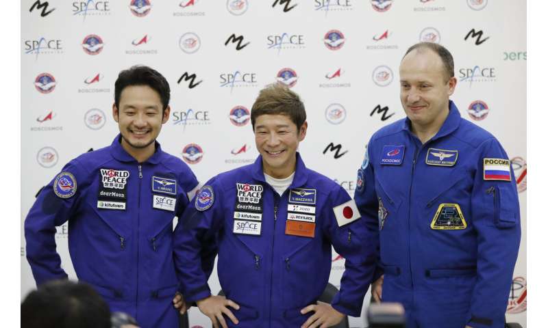 Japanese billionaire gets ready for December space mission