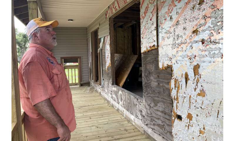 Louisiana coast still hurting from storms, bracing for more