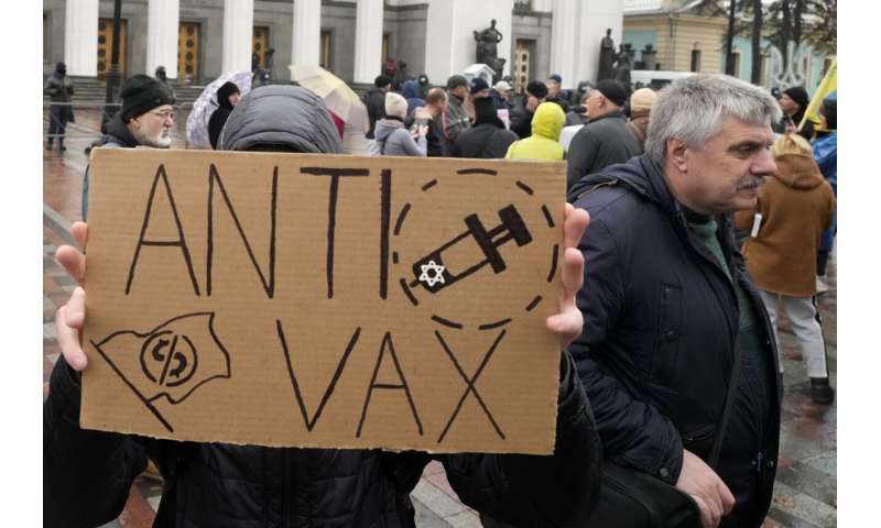Ukraine COVID-19 deaths hit record amid low vaccination rate