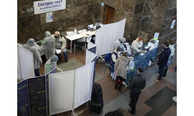 Ukraine registers record daily number of COVID-19 deaths